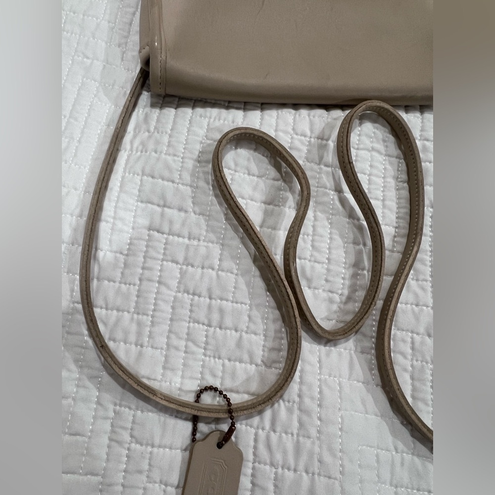 COACH :: BAG - Picture 7 of 16